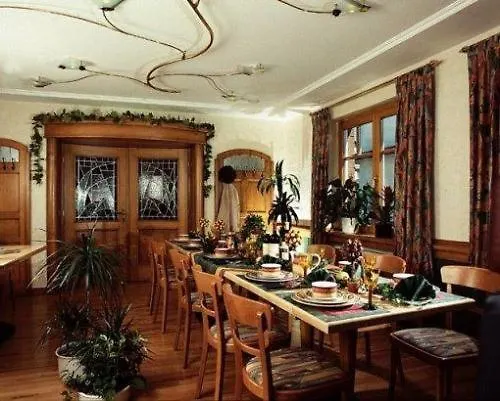 Hotell Das Lenni 2*